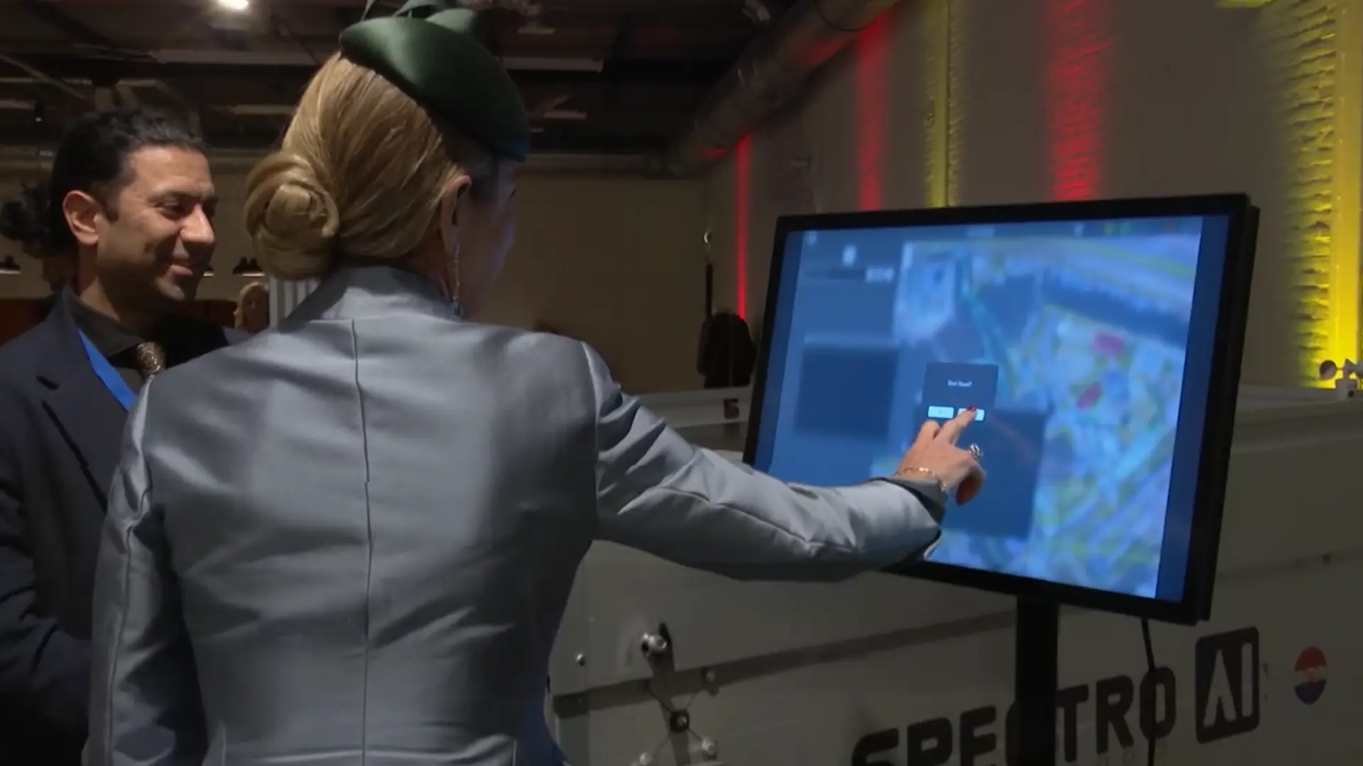 Queen Máxima starting a mission